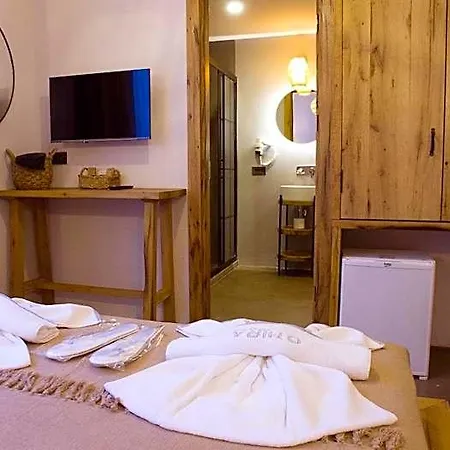 Hotell Dmira (adults Only)